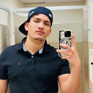 Meet your Posher, Marlon